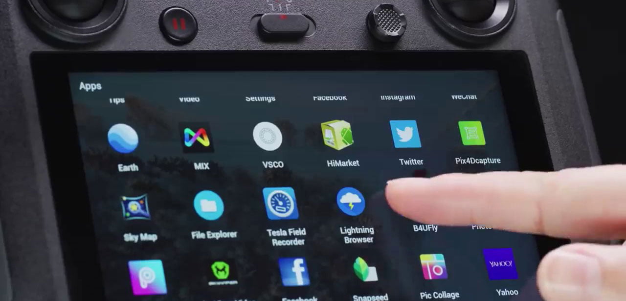 DJI Smart Controller. Ультраяркий дисплей
